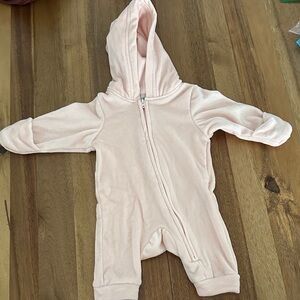 Amazon Essentials x Sofia Grainge Cozy Pink Velour Hooded Baby Coverall